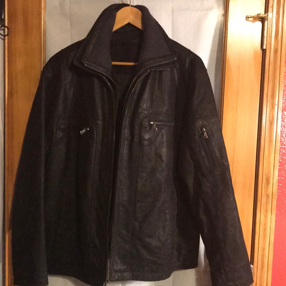 Roundtree & Yorke black leather jacket
